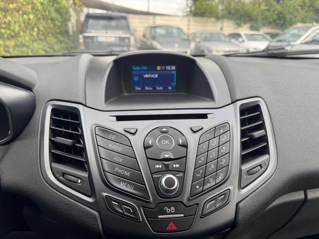 FORD Fiesta 1.0 80CV 5 porte Black & White Edition