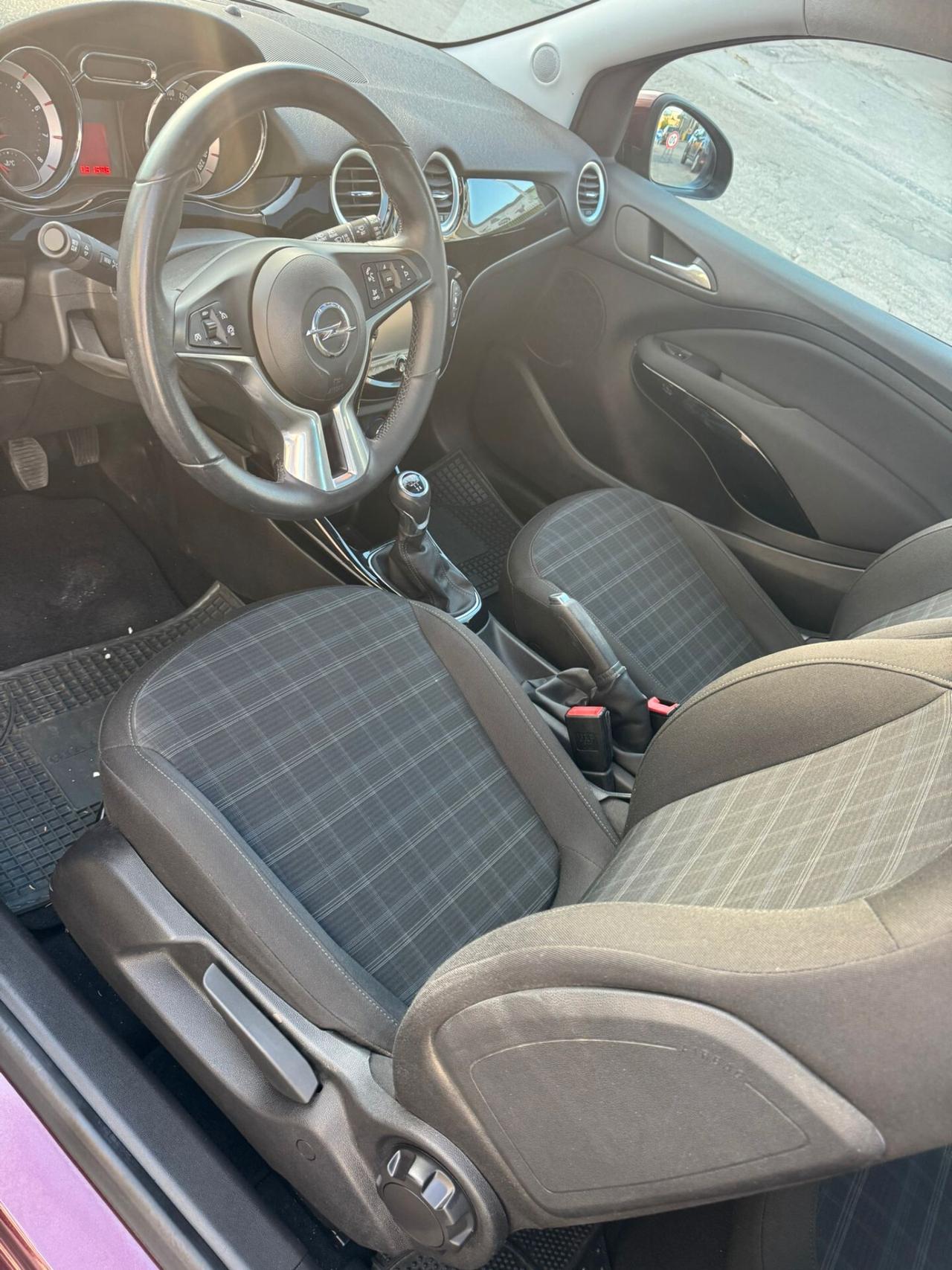 Opel Adam 1.4 87 CV GPL Tech Glam