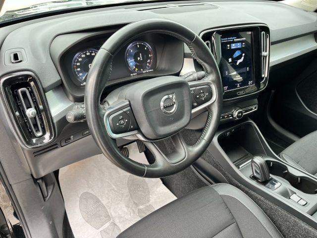 VOLVO XC40 D3 AWD Geartronic Momentum