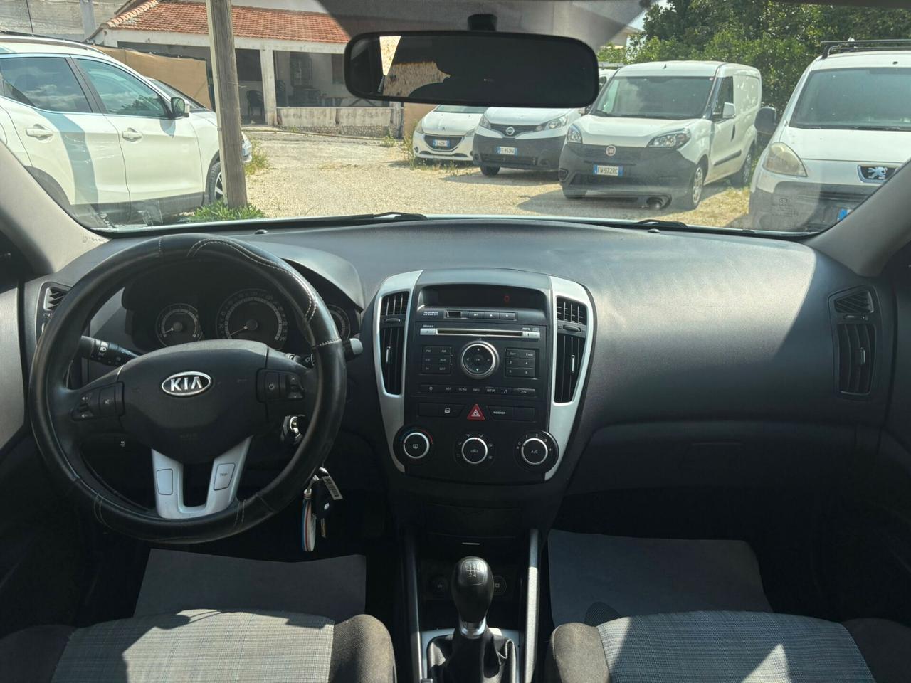KIA CEE'D 1.4 B/GPL - 2009