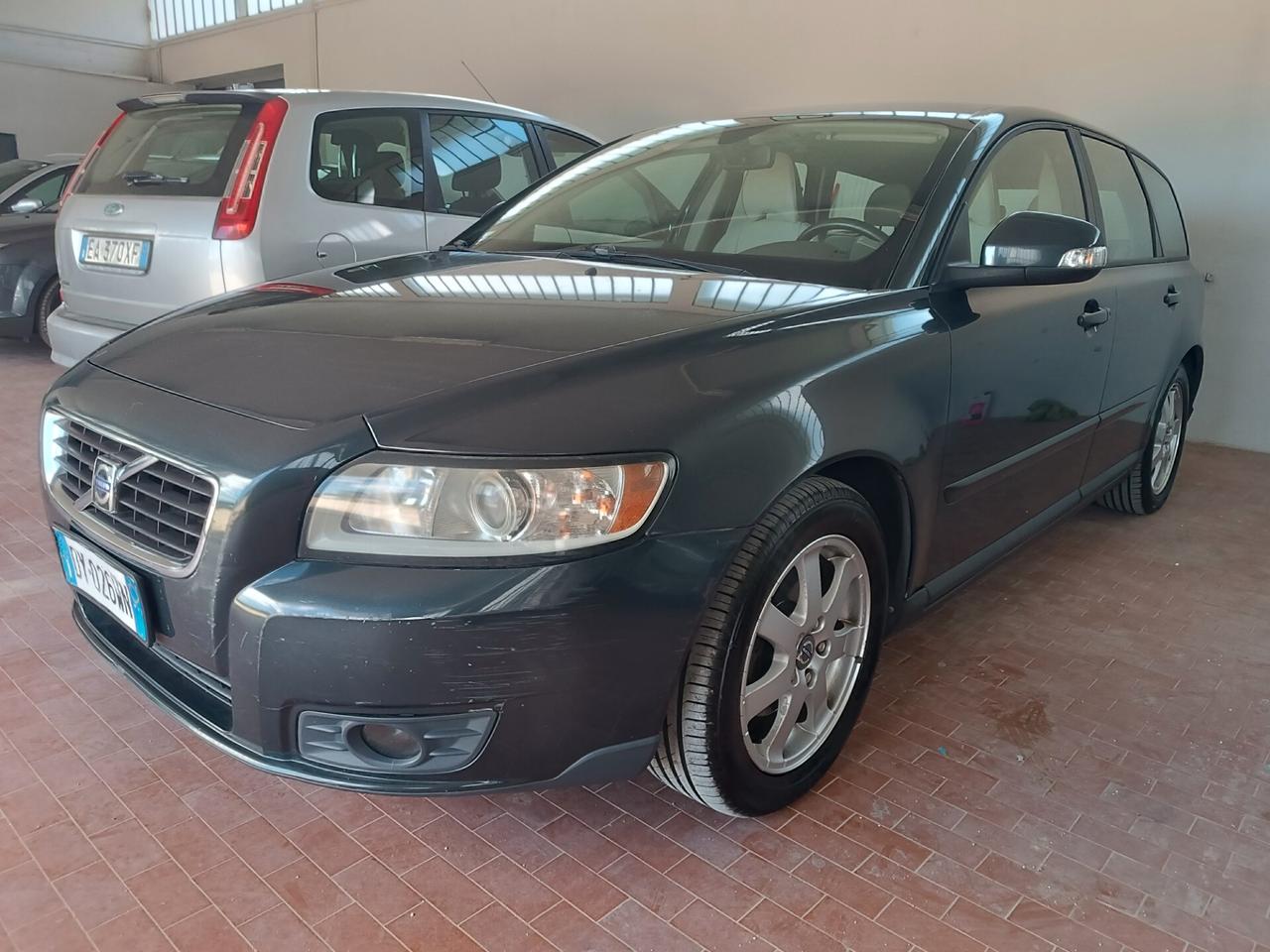 Volvo V50 1.6 diesel garanzia