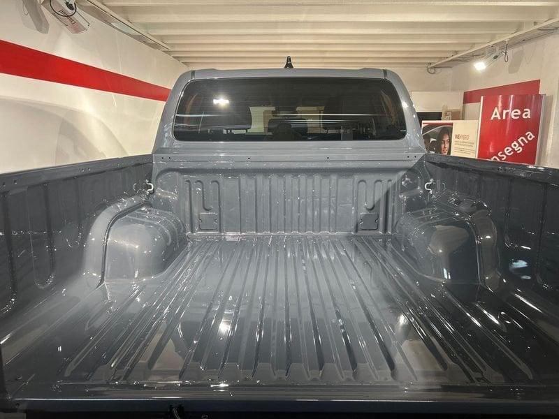 Toyota Hilux 2.8 DIESEL MILD HYBRID 48V 204 CV AUTOMATICO PREMIUM