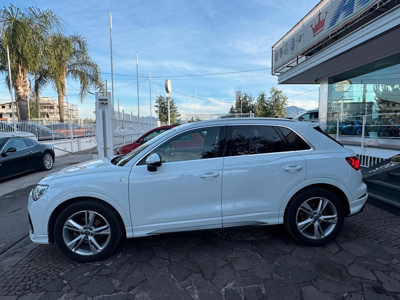 Audi Q3 2.0 TDI 150 CV S line Edition tronic