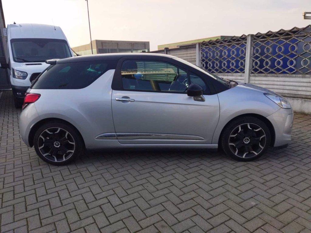 DS DS 3 1.6 e-HDi 110 airdream Sport Chic del 2012