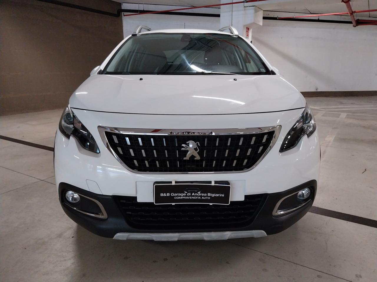 Peugeot 2008 BlueHDi 100 S&S GT Line - ok neopatentati