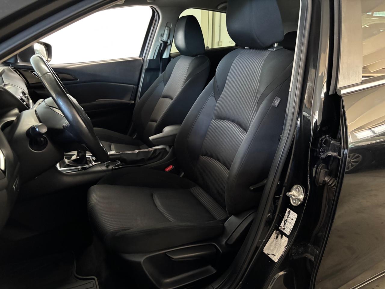Mazda 3 2.2 Skyactiv-D Exceed