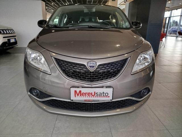 LANCIA Ypsilon 1.2 69 CV 5 porte Silver