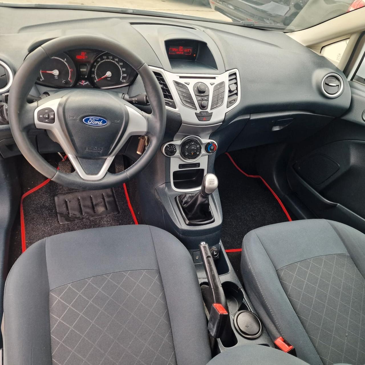 Ford Fiesta 1.4 TDCi 70CV 5p. UNICO PROPRIETARIO 138MILA KM