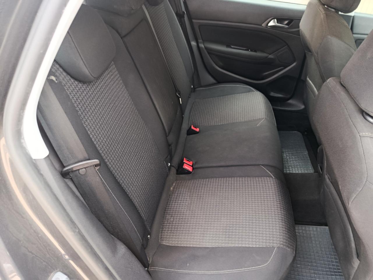 Peugeot 308 BlueHDi 120 S&S Allure SCONTO 1000 EURO leggere descrizione