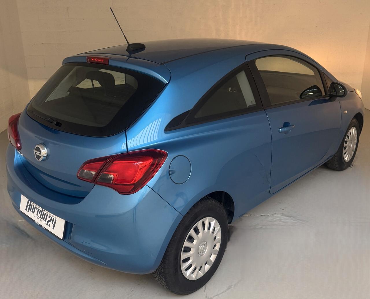 Opel Corsa 1.2 Advance NEOPATENTATO