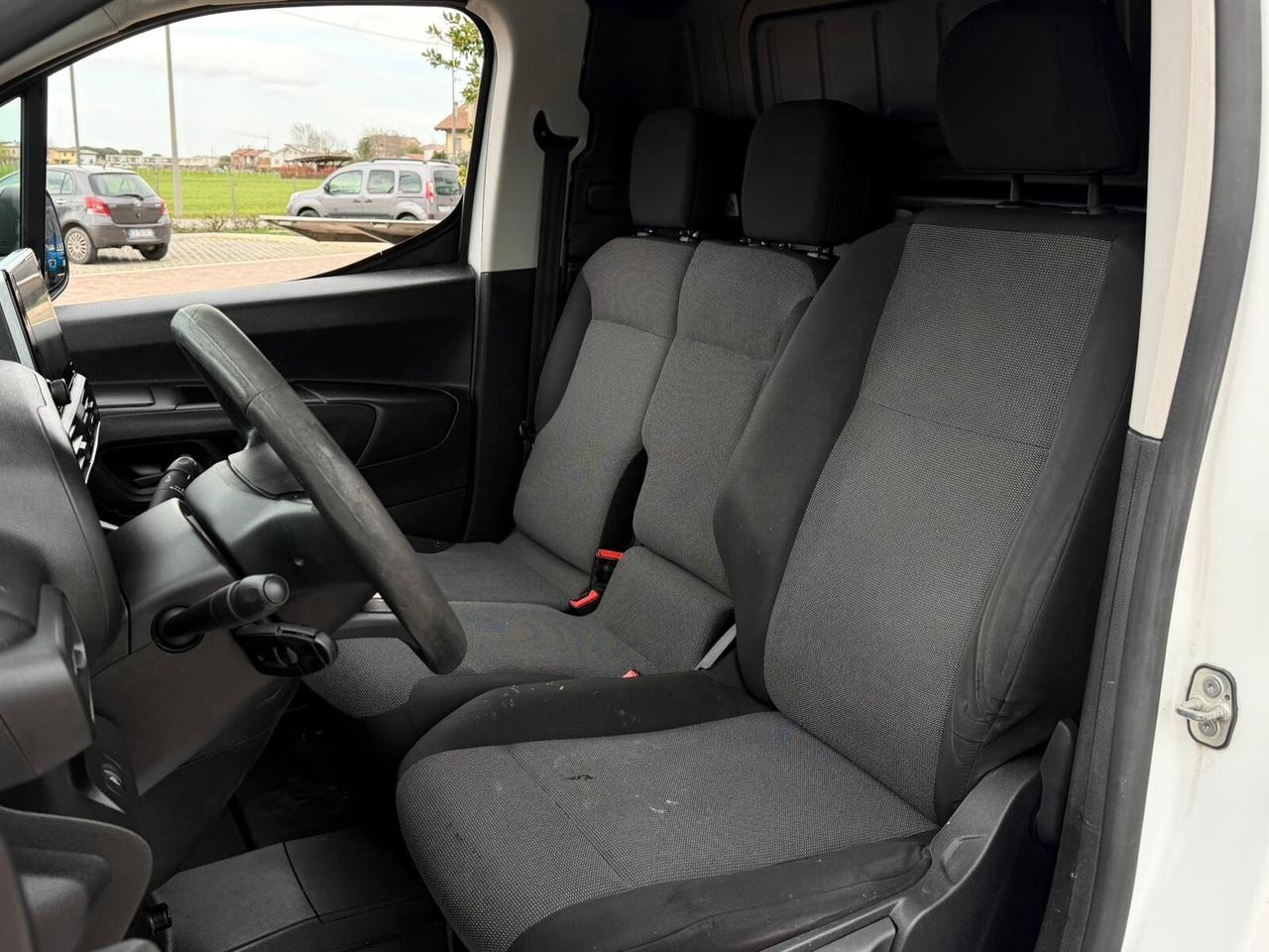 Citroen Berlingo 1.5 BlueHDi - 3 POSTI