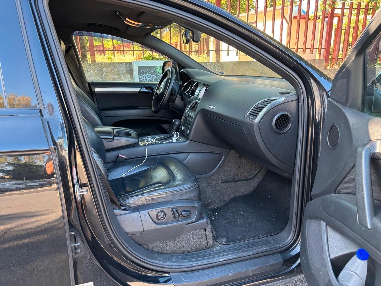Audi Q7 3.0 V6 TDI 233CV quattro tiptronic