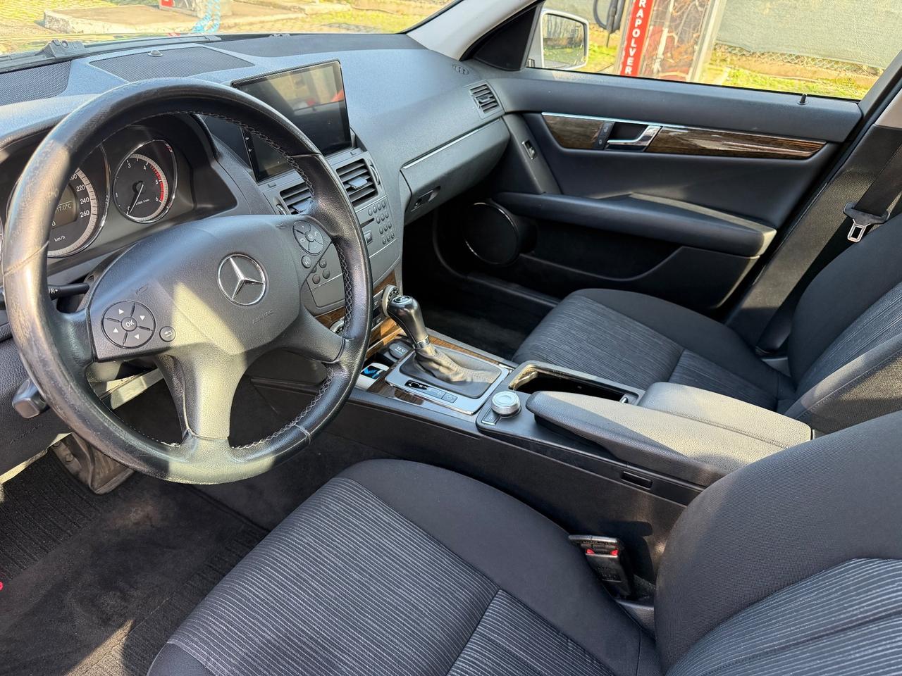 Mercedes-benz C 220CDI BlueEFFICIENCY