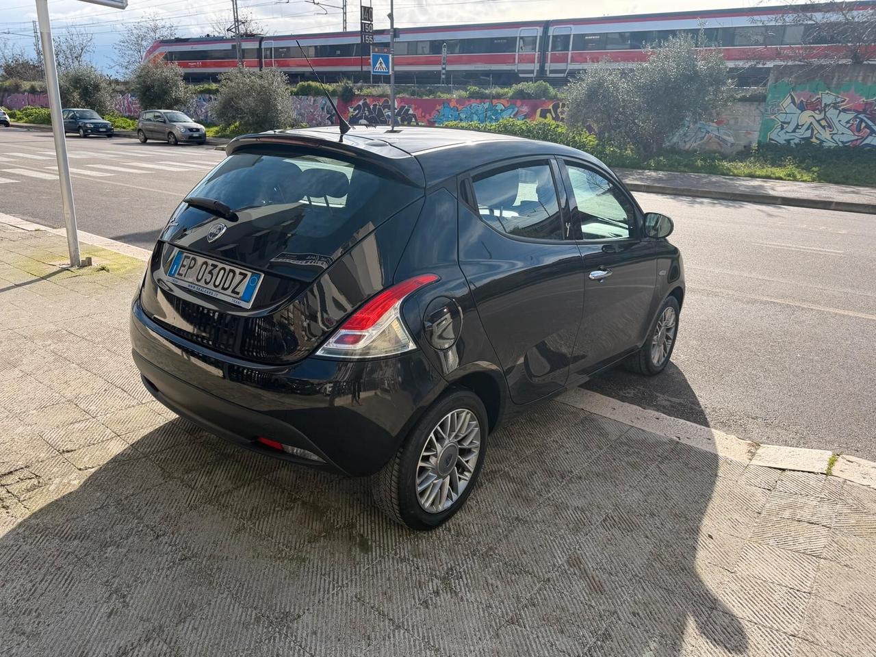Lancia Ypsilon 1.3 MJT 16V 95 CV 5 porte S&S Platinum