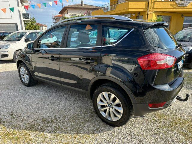 FORD Kuga 2.0 TDCi 136 CV 4WD + GANCIO