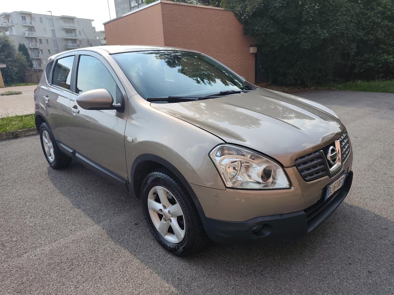 Nissan Qashqai 1.6 benz Tekna Unico proprietario