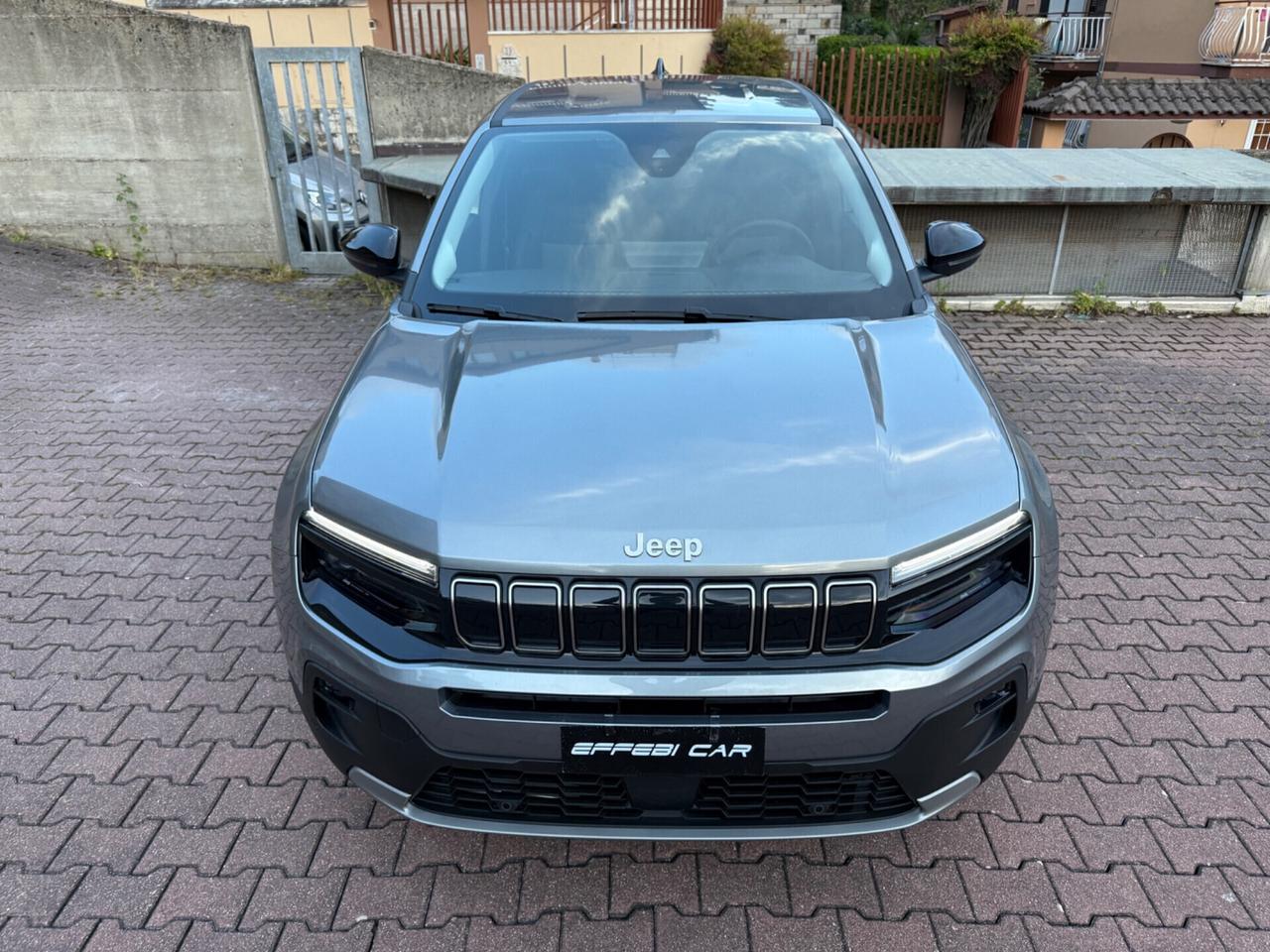 Jeep Avenger 1.2 e-Hybrid 110 cv MHEV Summit
