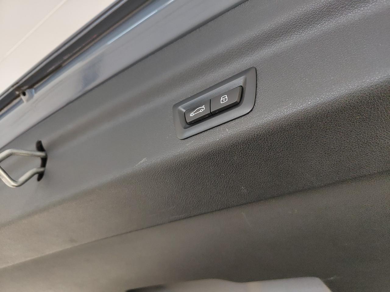 BMW X1 sdrive18d X-Line auto