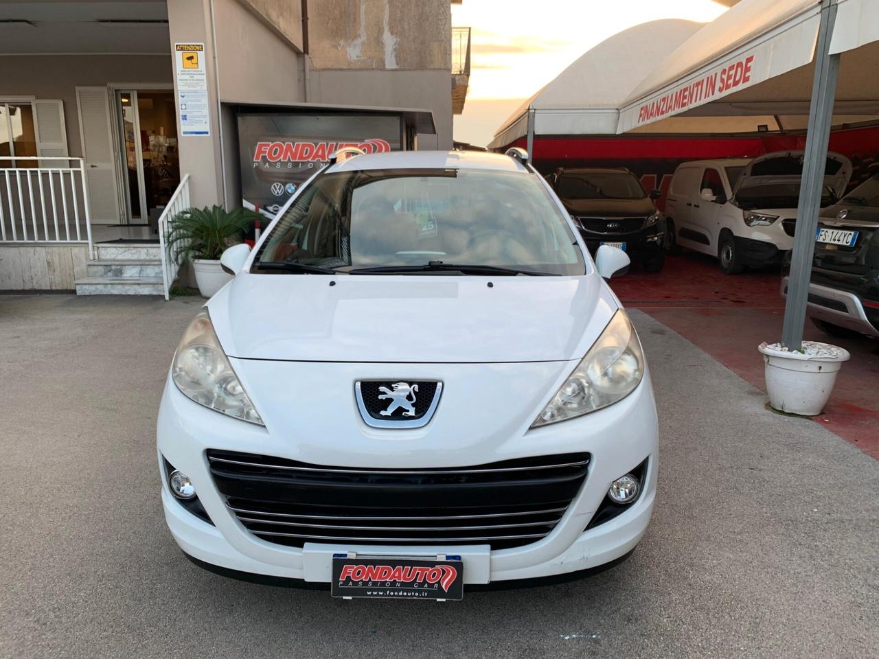 Peugeot 207 1.6 HDi 90CV 5p. 99g