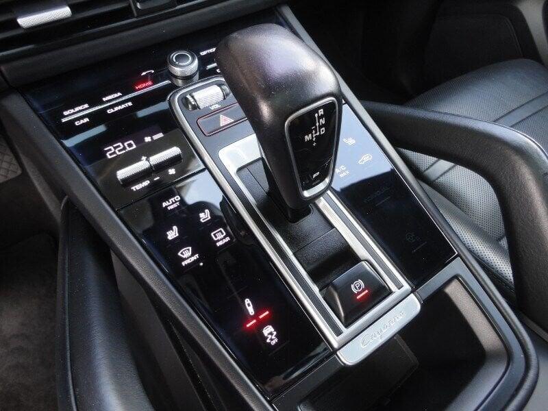 Porsche Cayenne Cayenne 3.0 V6