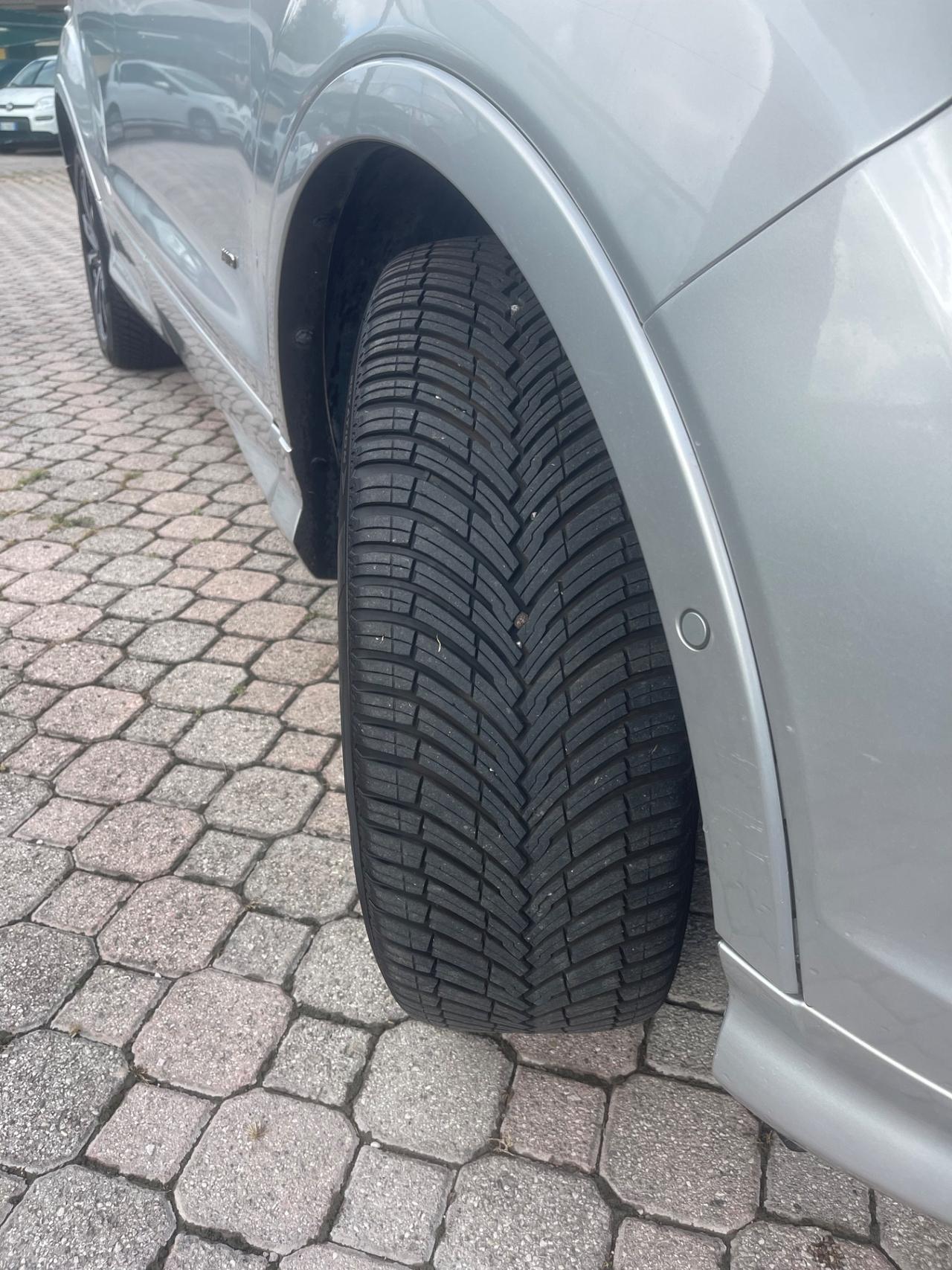 Ford Kuga 2.0 TDCI 180 CV S&S 4WD Vignale