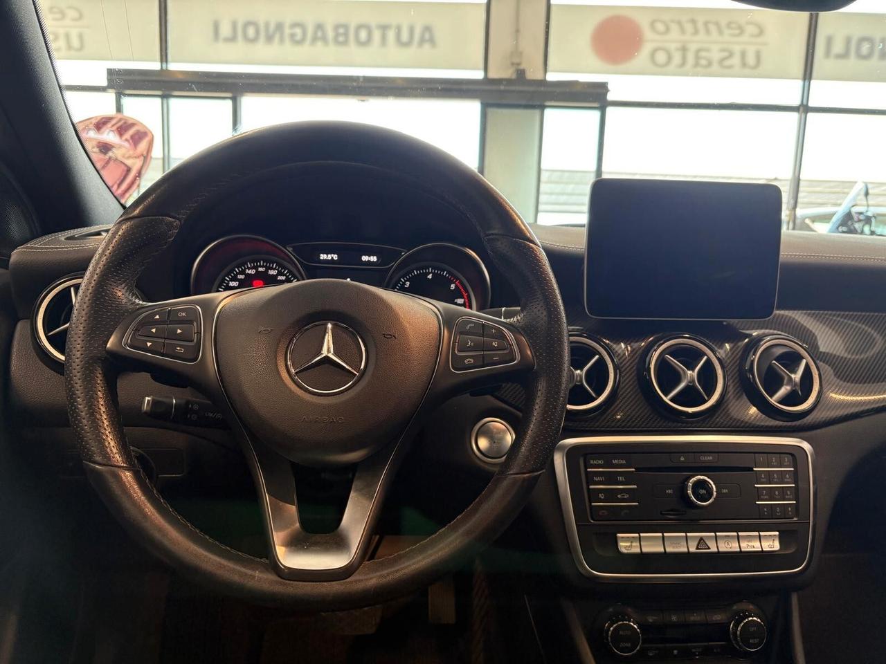 Mercedes-benz GLA 200 d NIGHT EDITION Automatic TETTO PELLE