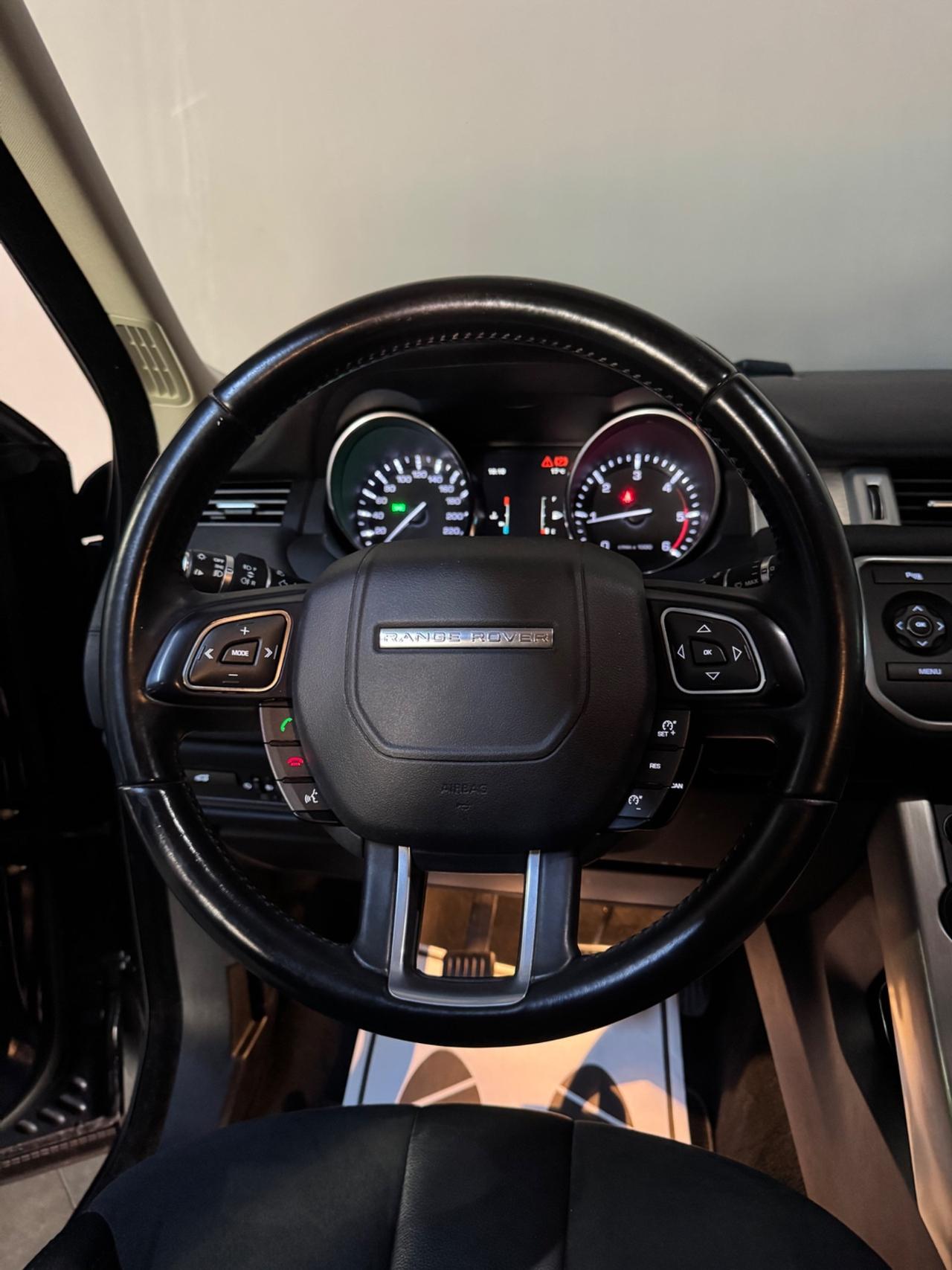 Land Rover Range Evoque 2.2 TD4 5p. British Edition Dynamic
