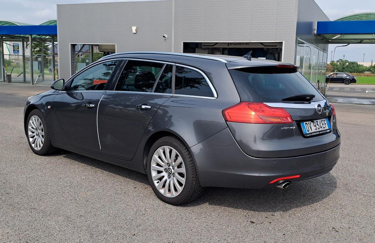 Opel Insignia 2.0 CDTI 130cv Sports Tourer Cosmo