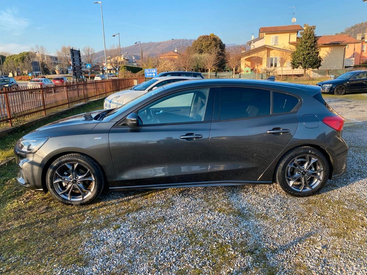 Ford Focus 1.0 EcoBoost Hybrid 125 CV 5p. ST Line