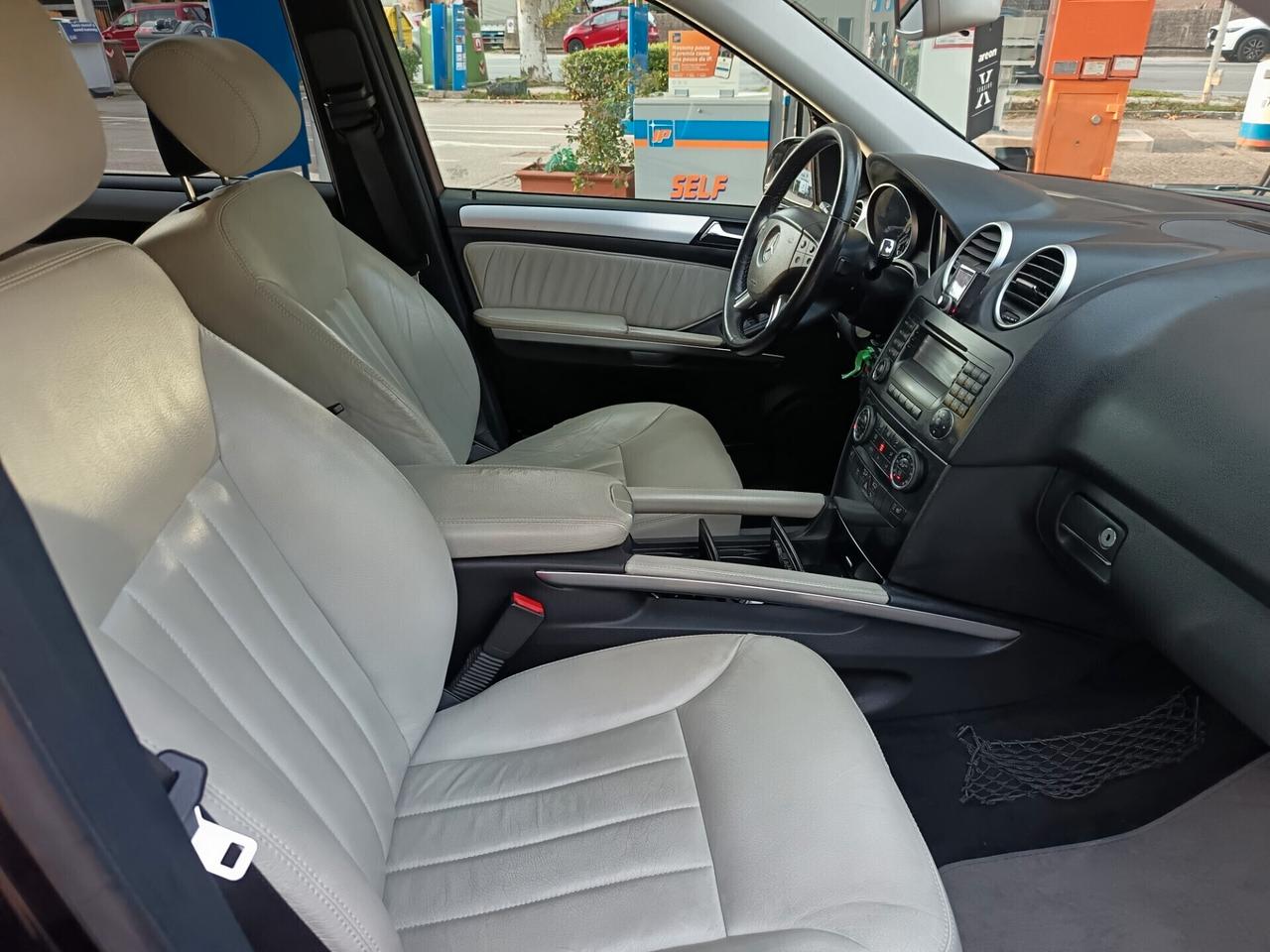 Mercedes-benz ML 320 CDI Sport 4x4 gancio traino..
