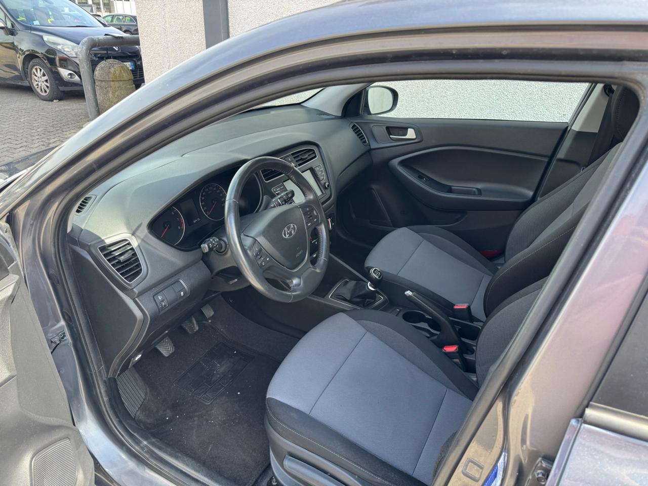 Hyundai i20 1.2 84 CV 5 porte Style