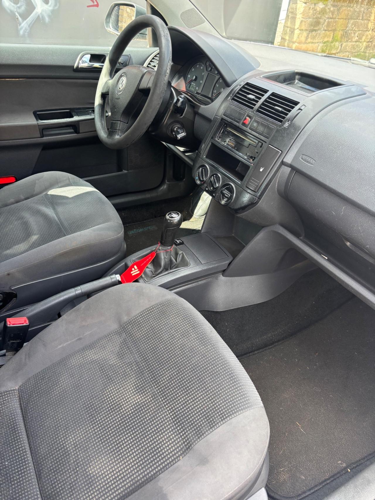 Volkswagen Polo 1.4/80CV 16V 5p. Comfort. BiFuel G