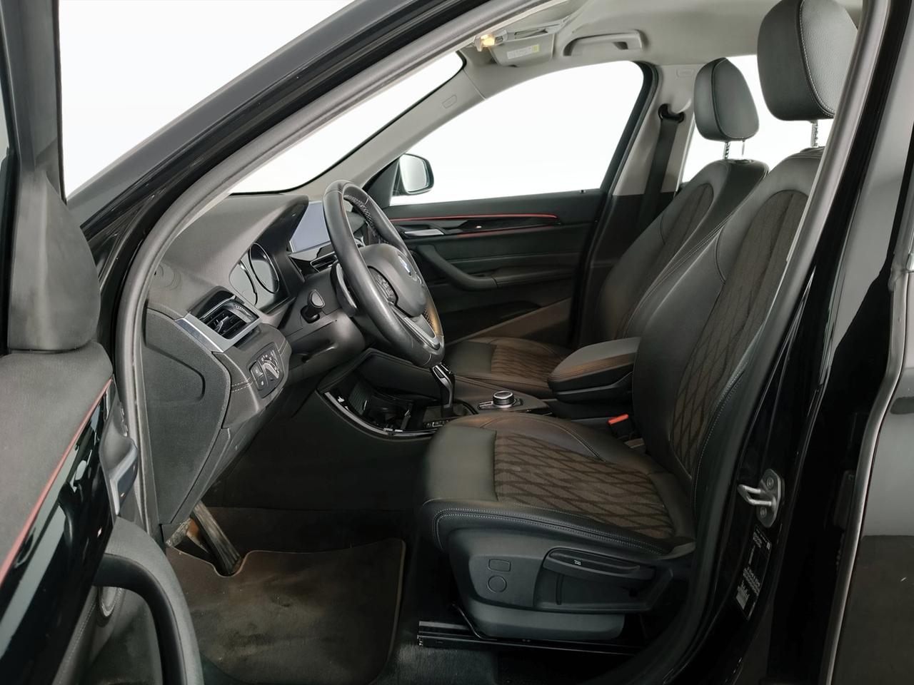 BMW X1 F48 2019 - X1 sdrive18d xLine auto