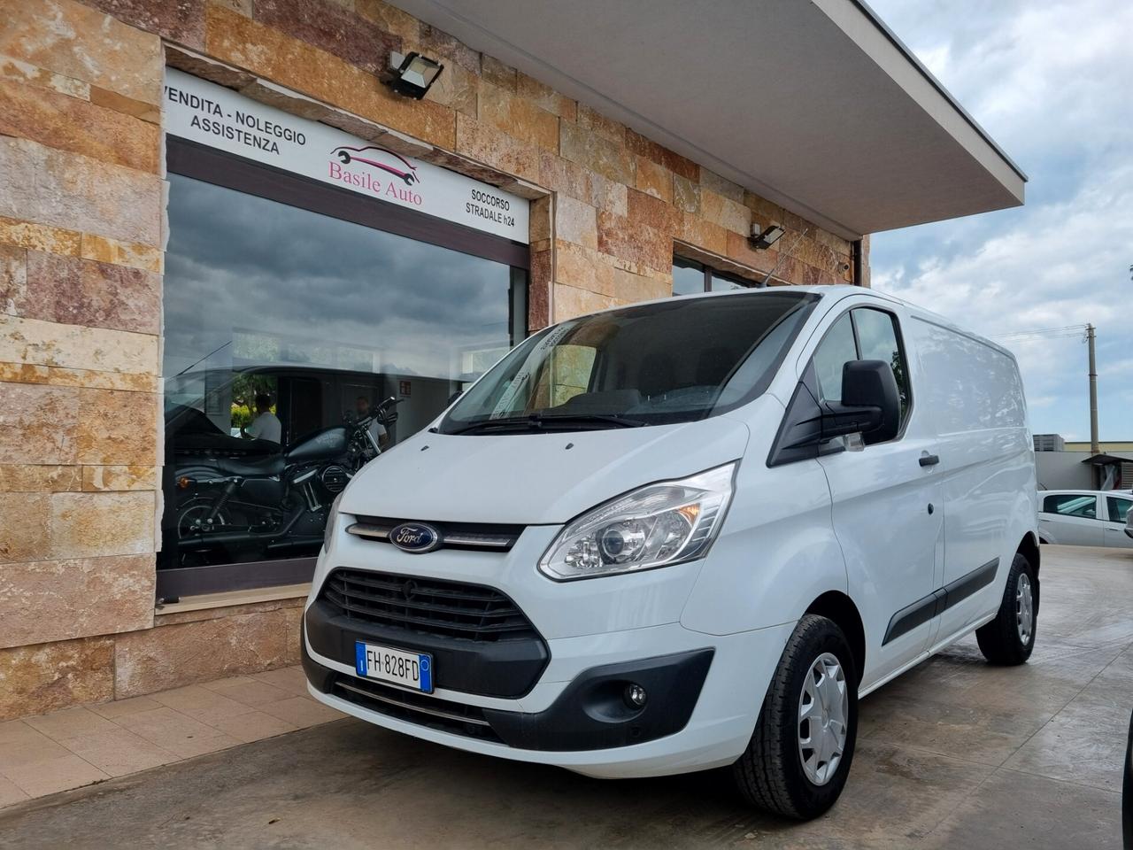 Ford Transit Custom 270 2.0 tdci 130cv Trend - IVA ESCLUSA