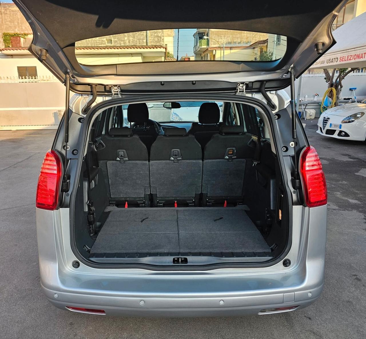 Peugeot 5008 1.6 HDi 112CV Tecno 7 posti