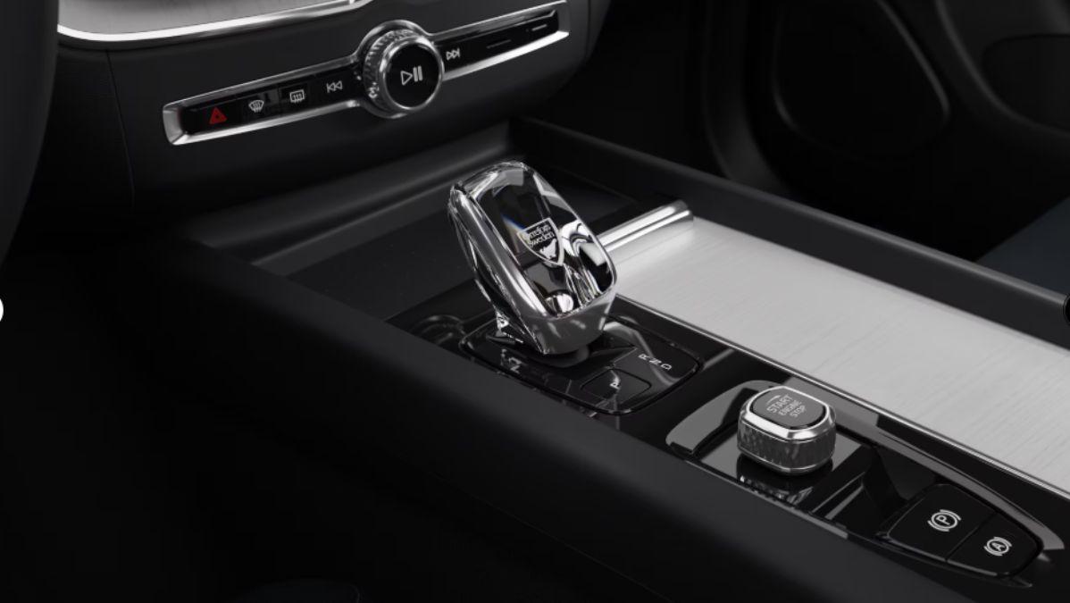 VOLVO Xc60 T6 Plug-In Hybrid Awd Automatico Ultra Dark