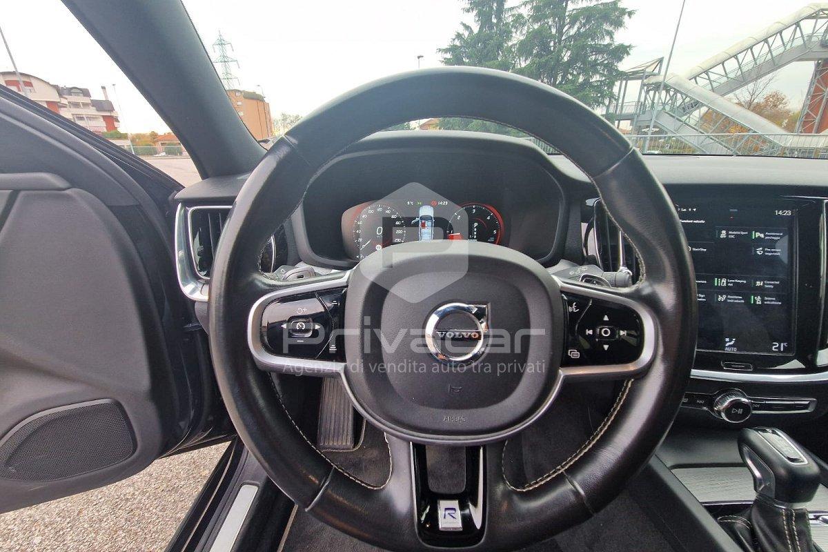 VOLVO V60 D3 Geartronic R-design