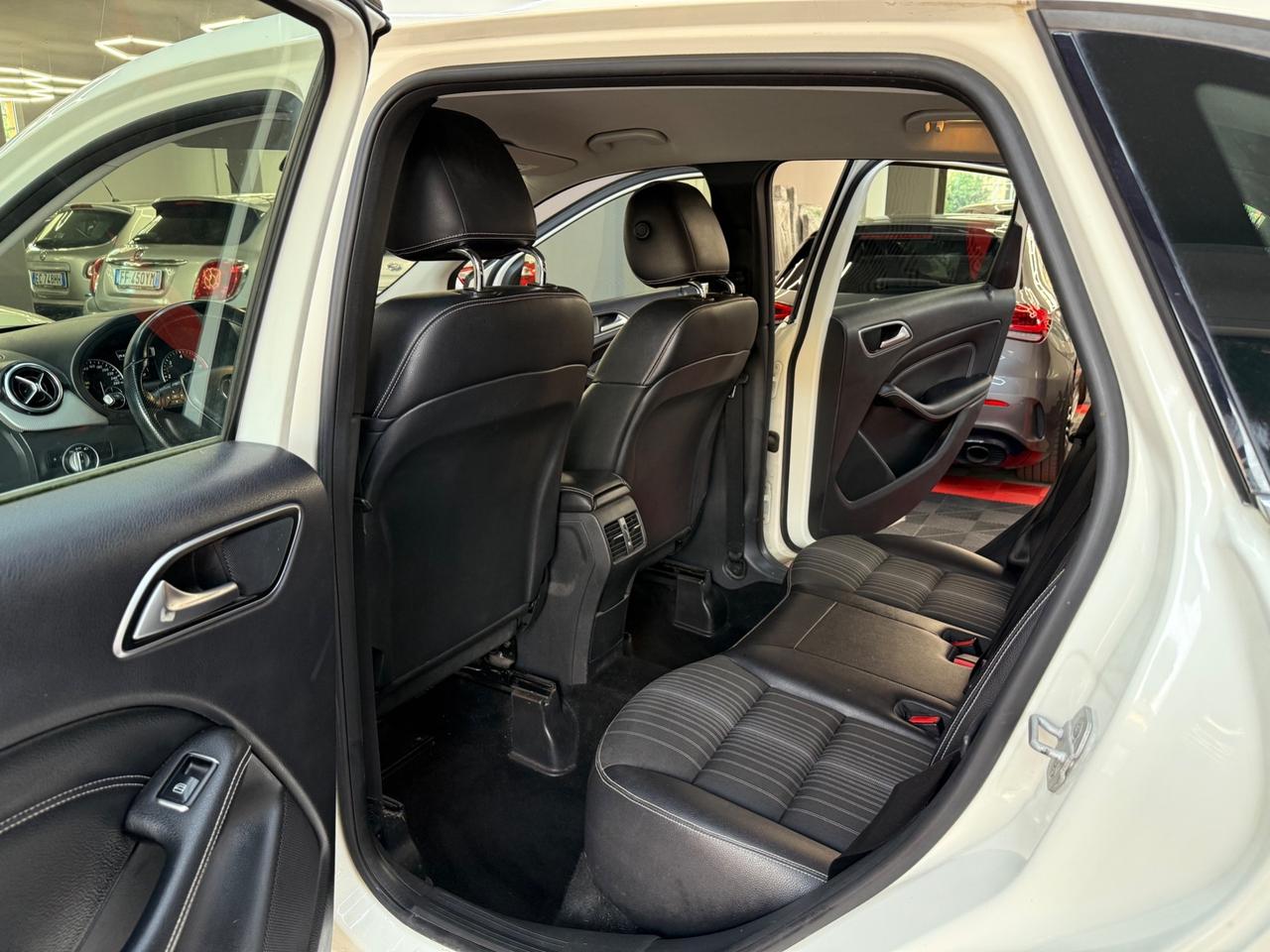 Mercedes-benz B 180 CDI Premium - FABIANOAUTO