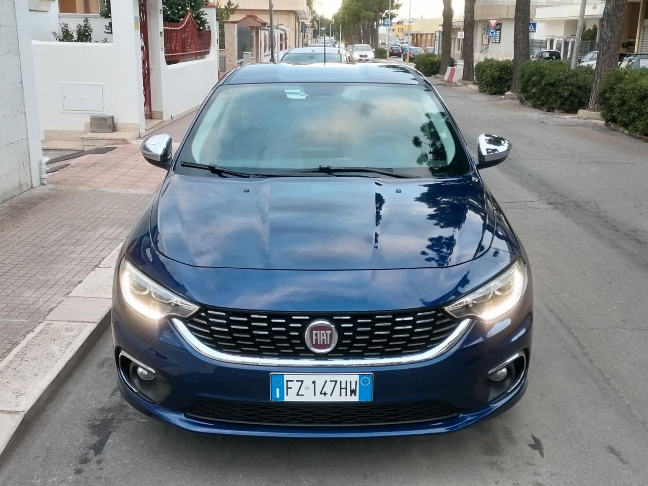 Fiat Tipo 1.6 MJT 120CV S&S 5P Mirror LED - 2019