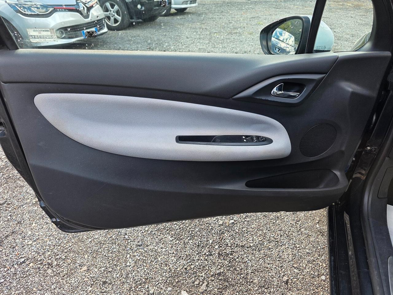 Citroen DS3 1.4 VTi NEOPATENTATI