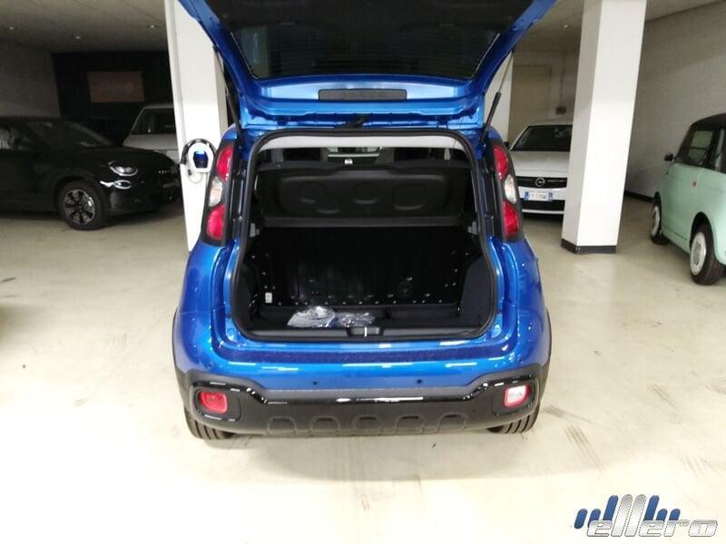 FIAT Pandina 1.0 65cv Hybrid CROSS