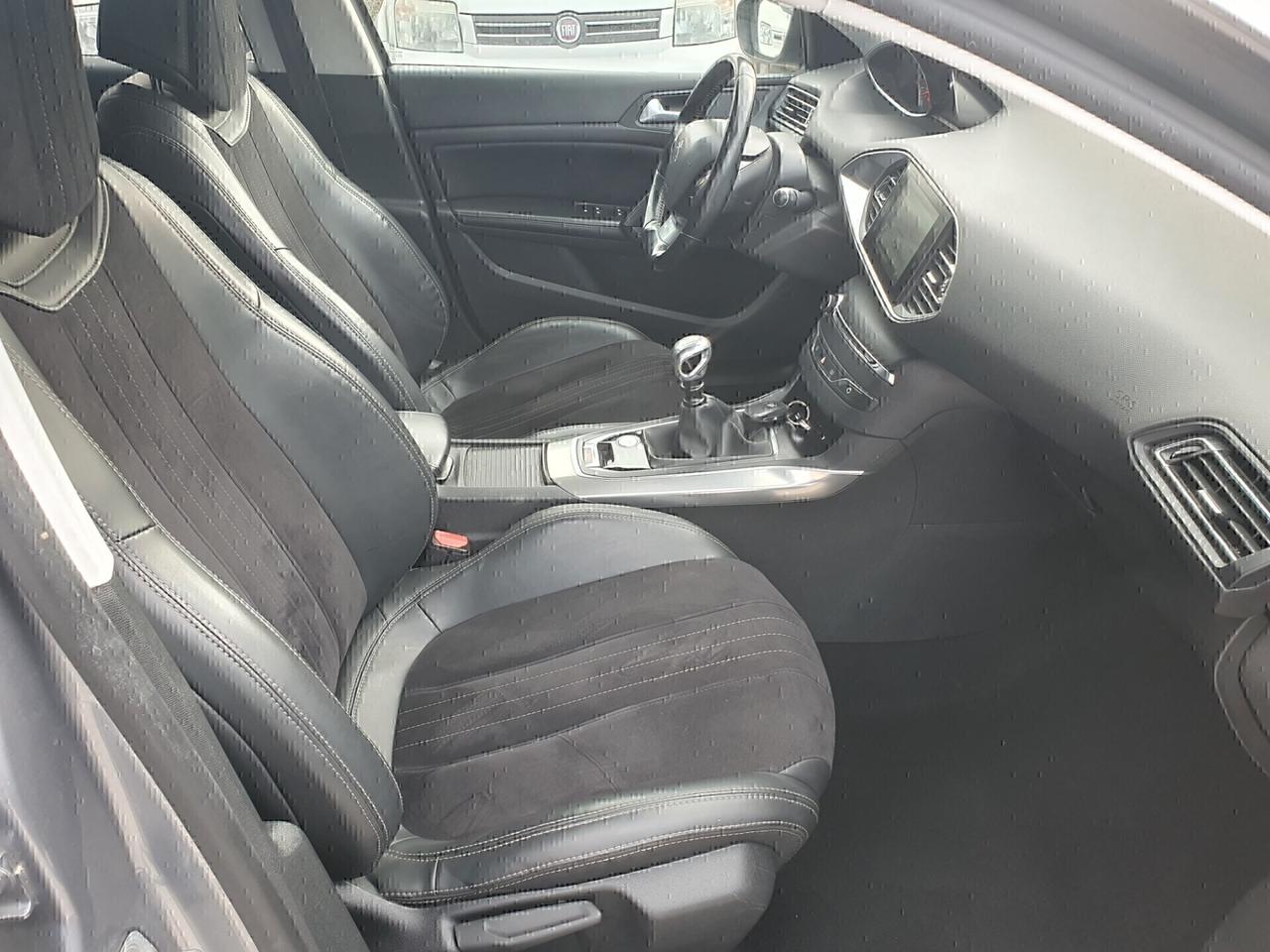 Peugeot 308 BlueHDi 120 Allure Neopatentati2016