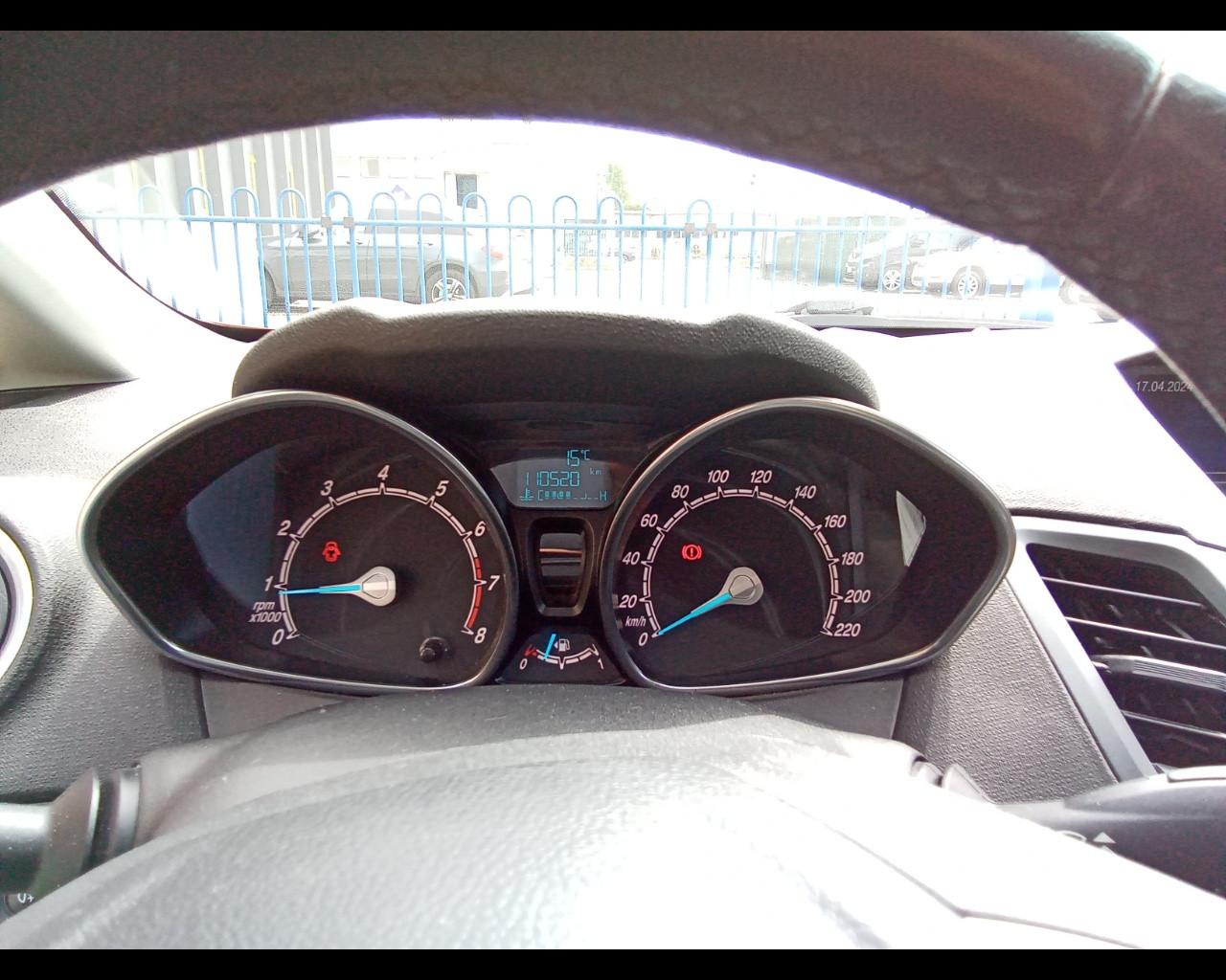FORD Fiesta 6ª serie - Fiesta 1.4 5p. Bz.- GPL Titanium