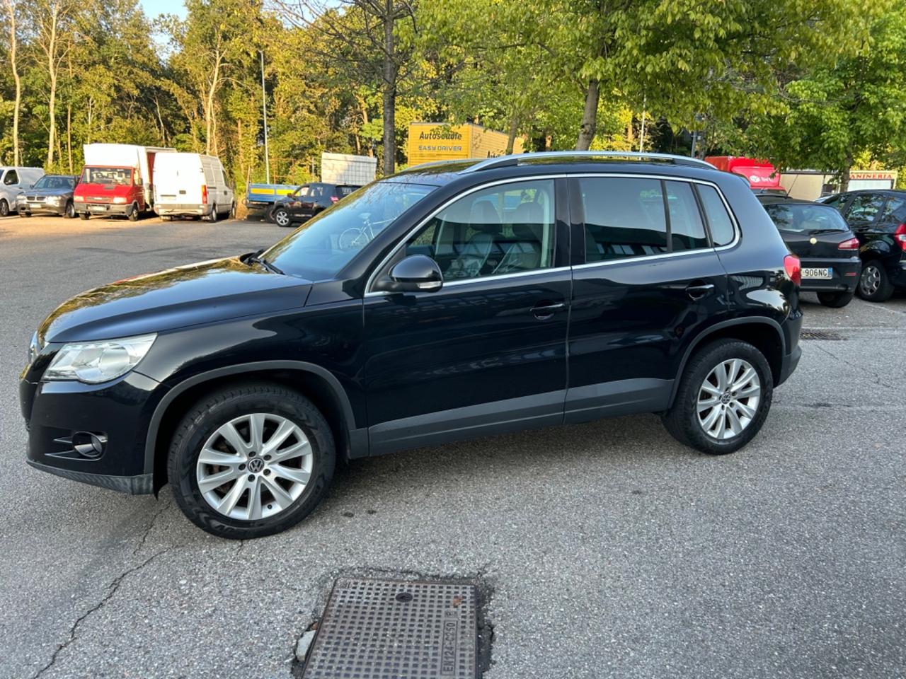 Volkswagen Tiguan 2.0 16V TDI DPF Trend & Fun (18°) 4 Motion