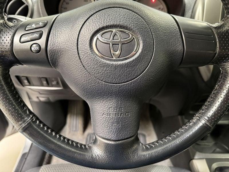 Toyota RAV4 RAV4 2.0 Tdi D-4D cat 5 porte Sol