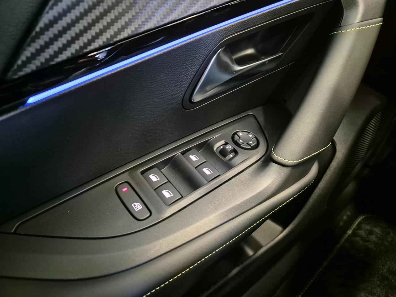 Peugeot 2008 1.2 hybrid GT 145cv e-dcs6 IN PROMO