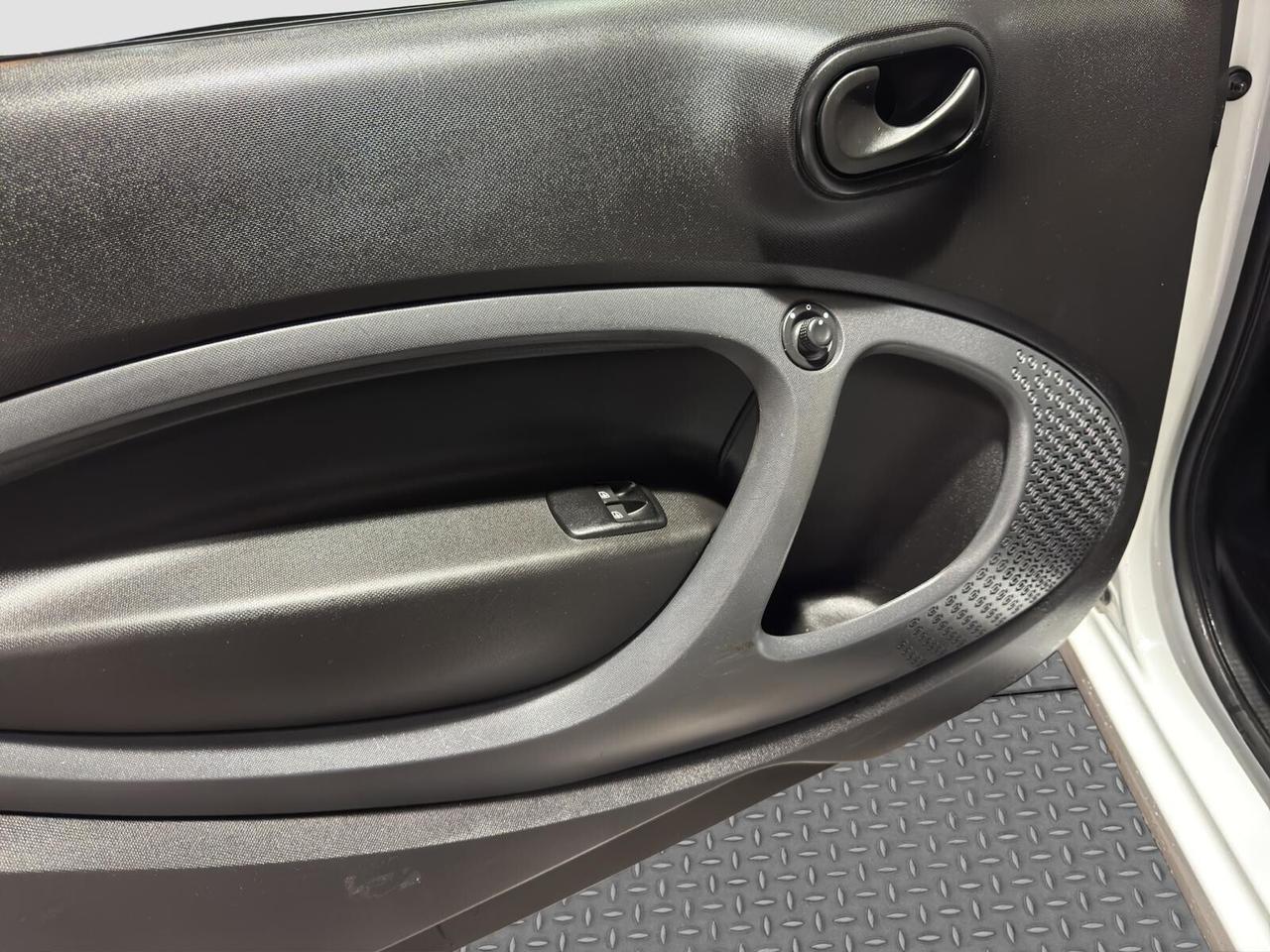 Smart ForTwo 1.0 71cv Passion automatica Tetto GPL 2018