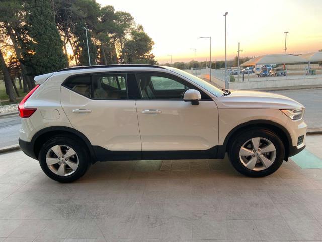 VOLVO XC40 T2 Geartronic Momentum Pro N1 (AUTOCARRO)