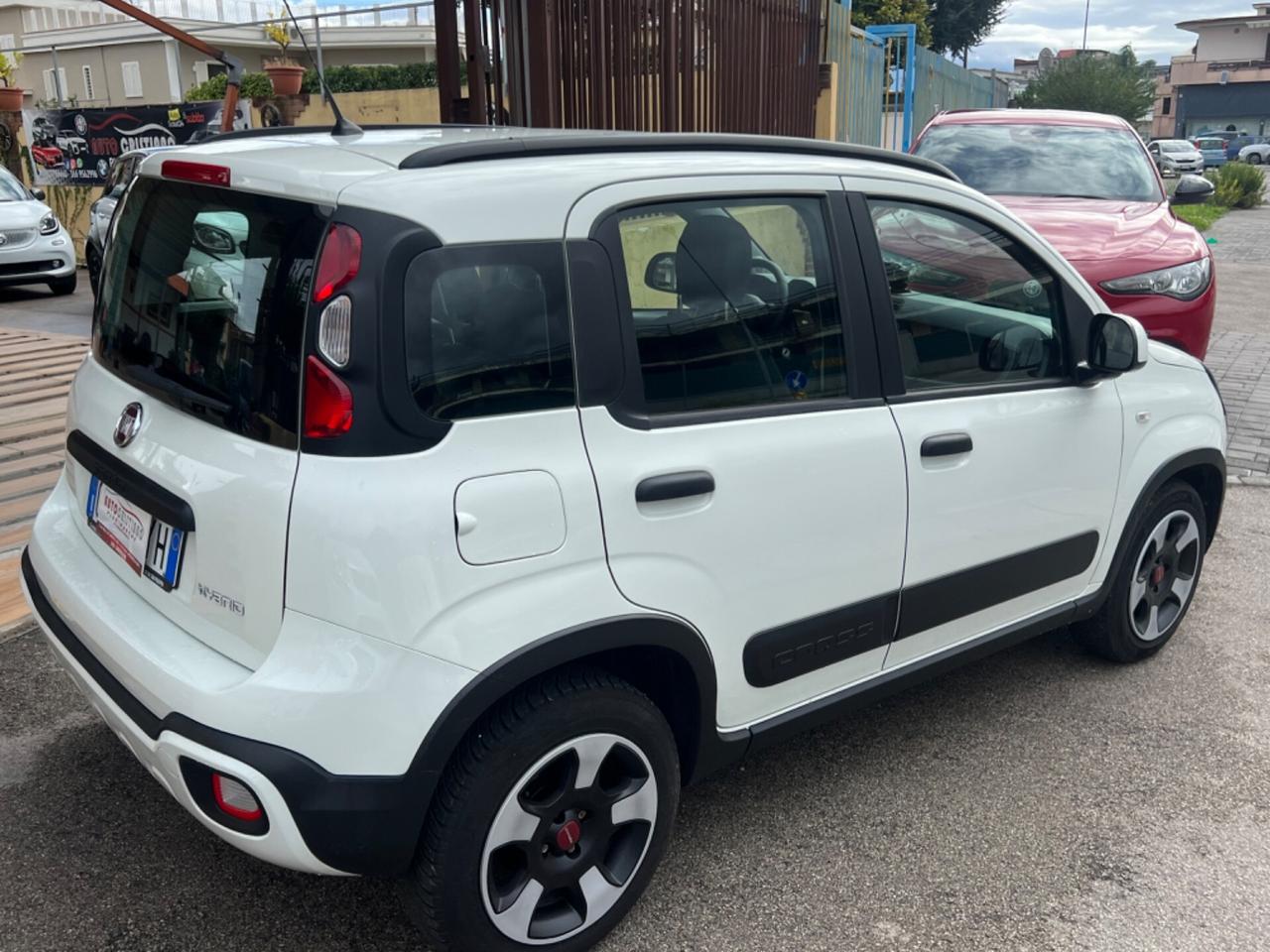 Fiat Panda 1.0 FireFly S&S Hybrid City Cross