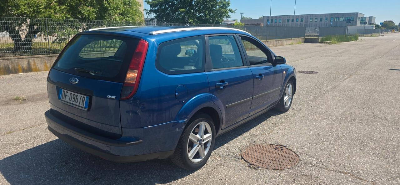 Ford Focus C-Max Focus C-Max 1.6 TDCi (90CV) Titanium
